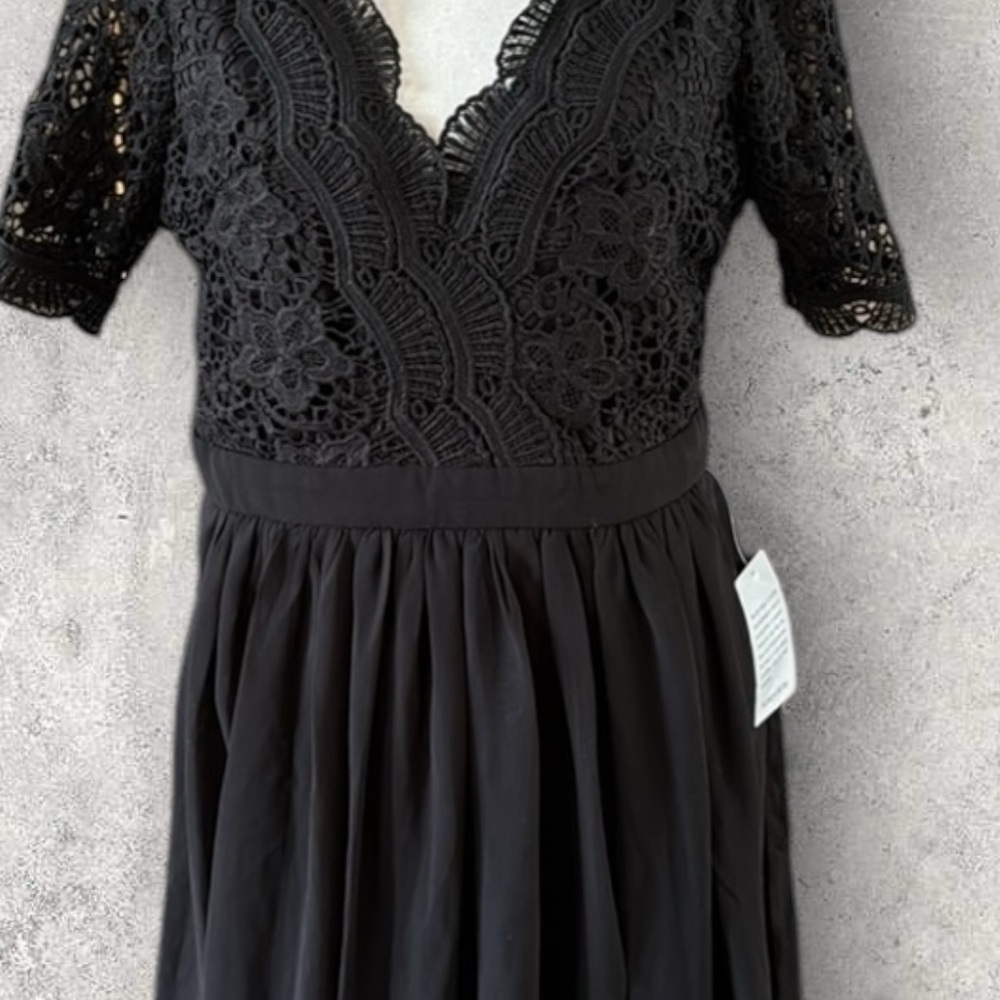 Lulu’s NWT Angel In Disguise Dress - Picture 8 of 11